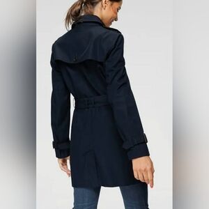 Tommy hilfiger's utility coat jacket dark blue full zip. Pockets. Belt petite S